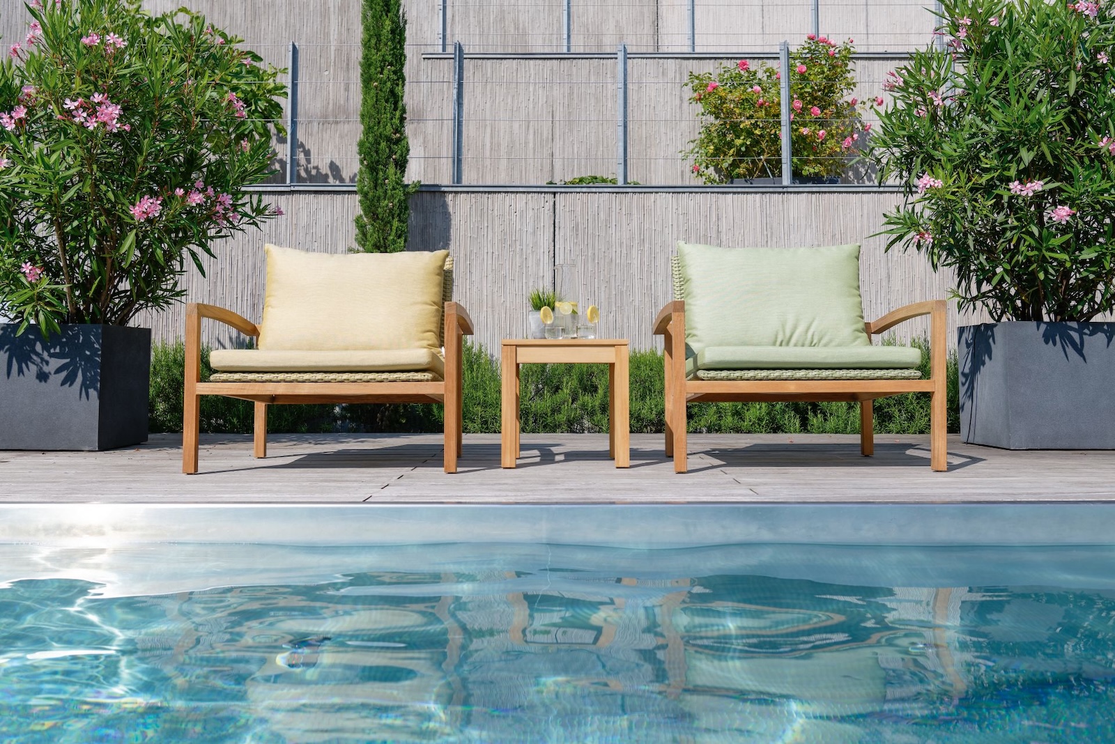 Stern Leah Lounge-Sessel Sessel Gartensessel Teakholz-Gestell in mehreren Farben