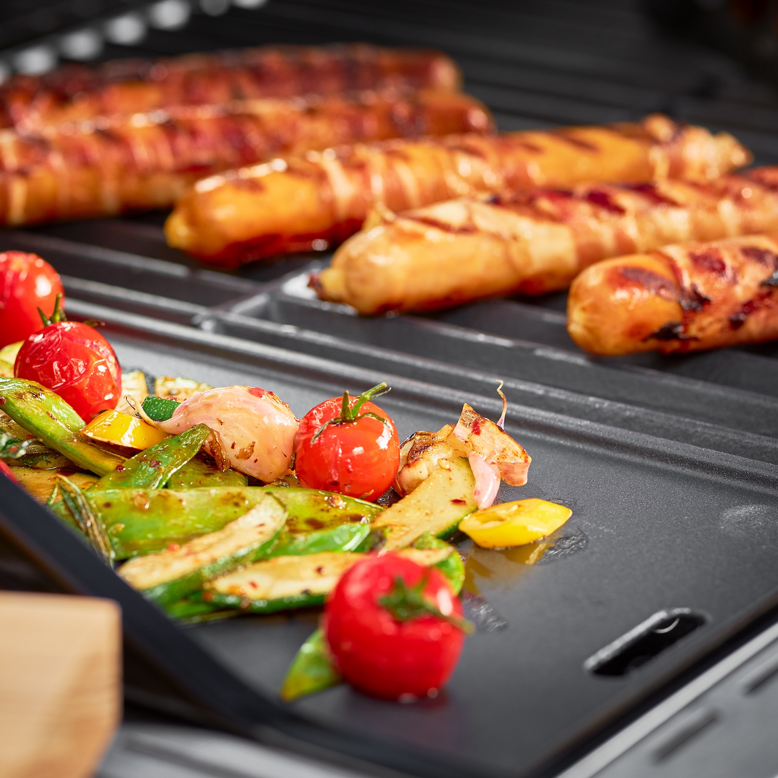 Rösle Plancha-Grillplatte aus emailliertem Gusseisen für VIDERO, ALLFLAME und EPICFLAME 250440