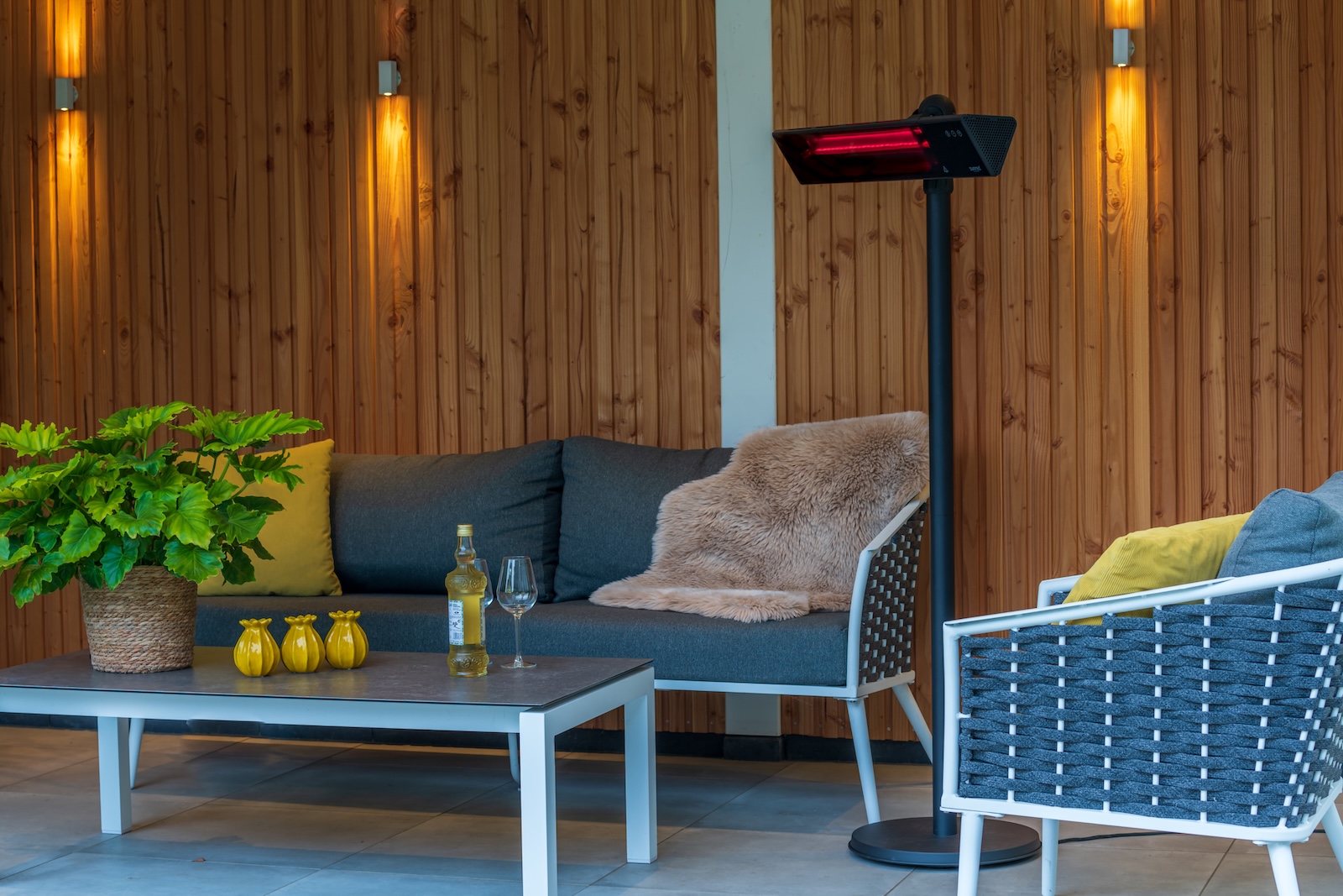 SUNRED® Smart Heater Proglax Gastro Standing Black 2000 W Heizstrahler stehend