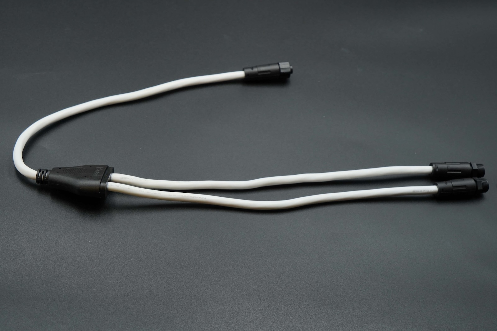 Infraworld Y-Connector für Lumia Sauna LED Beleuchtung Y-Verteiler