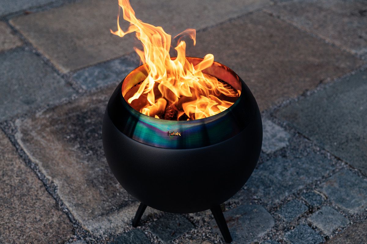 höfats MOON 45 Feuerkorb mit niedrigem Fuß Ø 45 cm all black für Brennholz und Pellets 00941