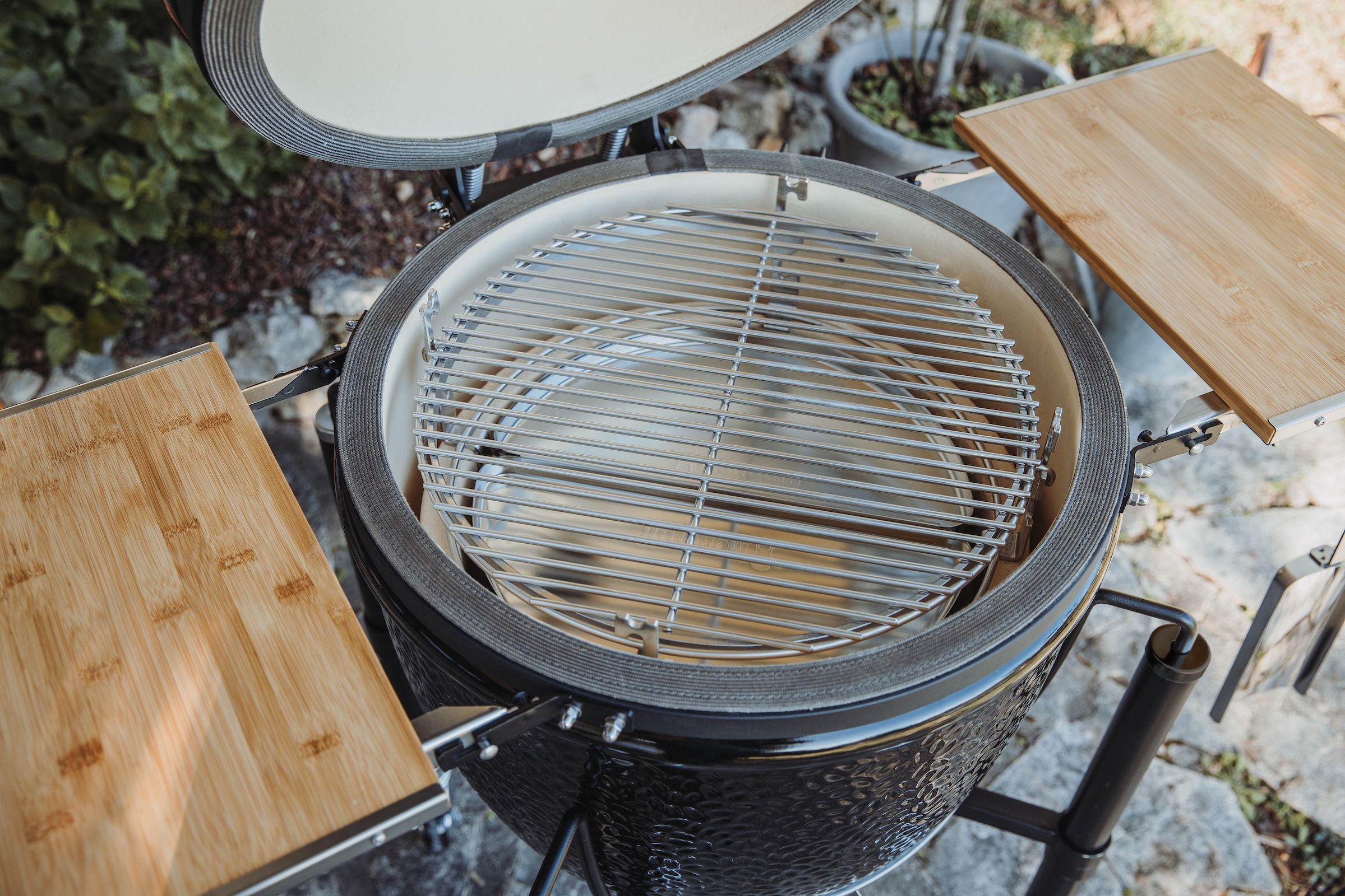 Monolith Keramikgrill MONOLITH ONE.66 mit Gestell und Seitentische 201000.66