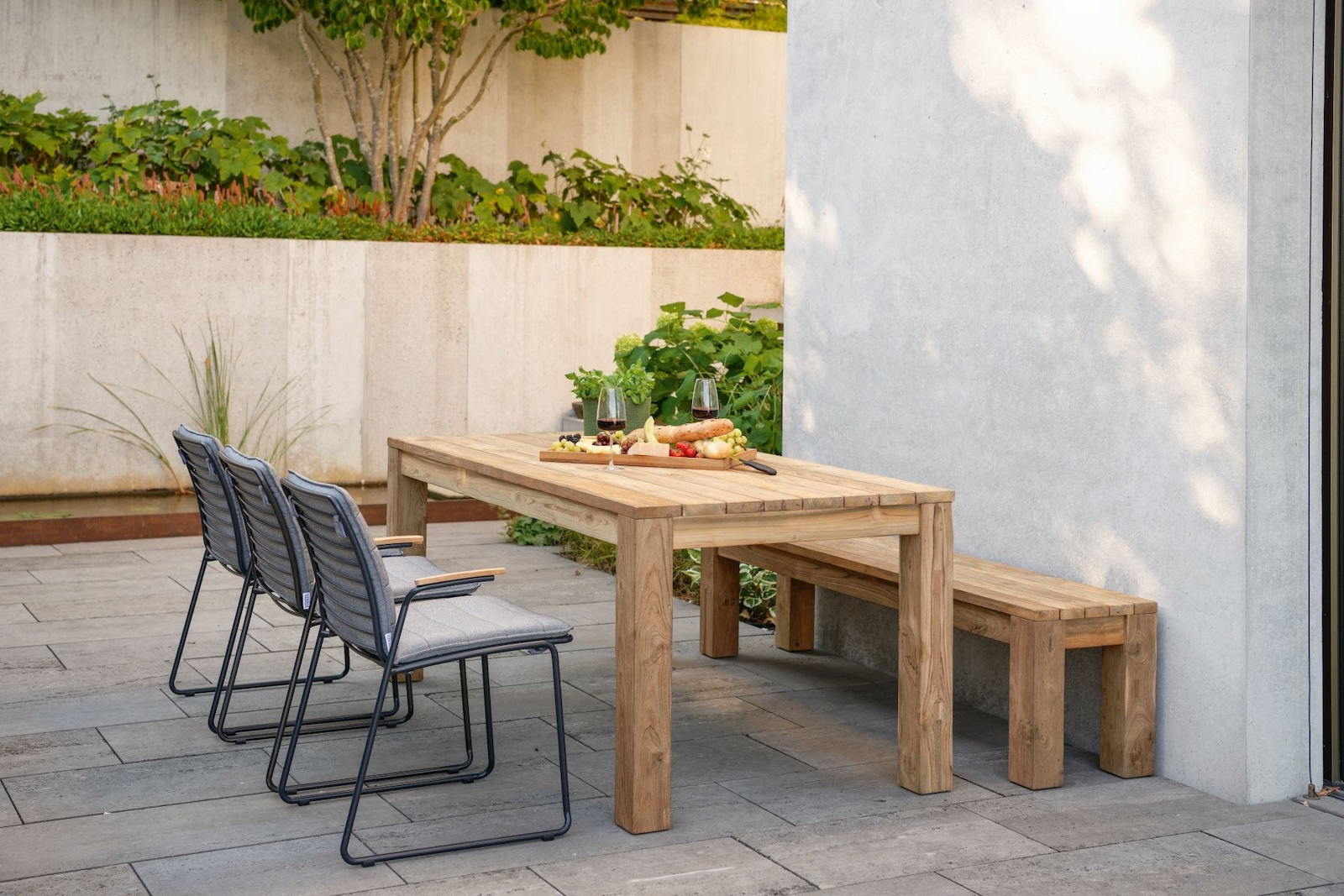 Stern 4er-Set Stapelsessel Levi Edelstahl anthrazit/Teakholz Gartenstuhl Stapelstuhl