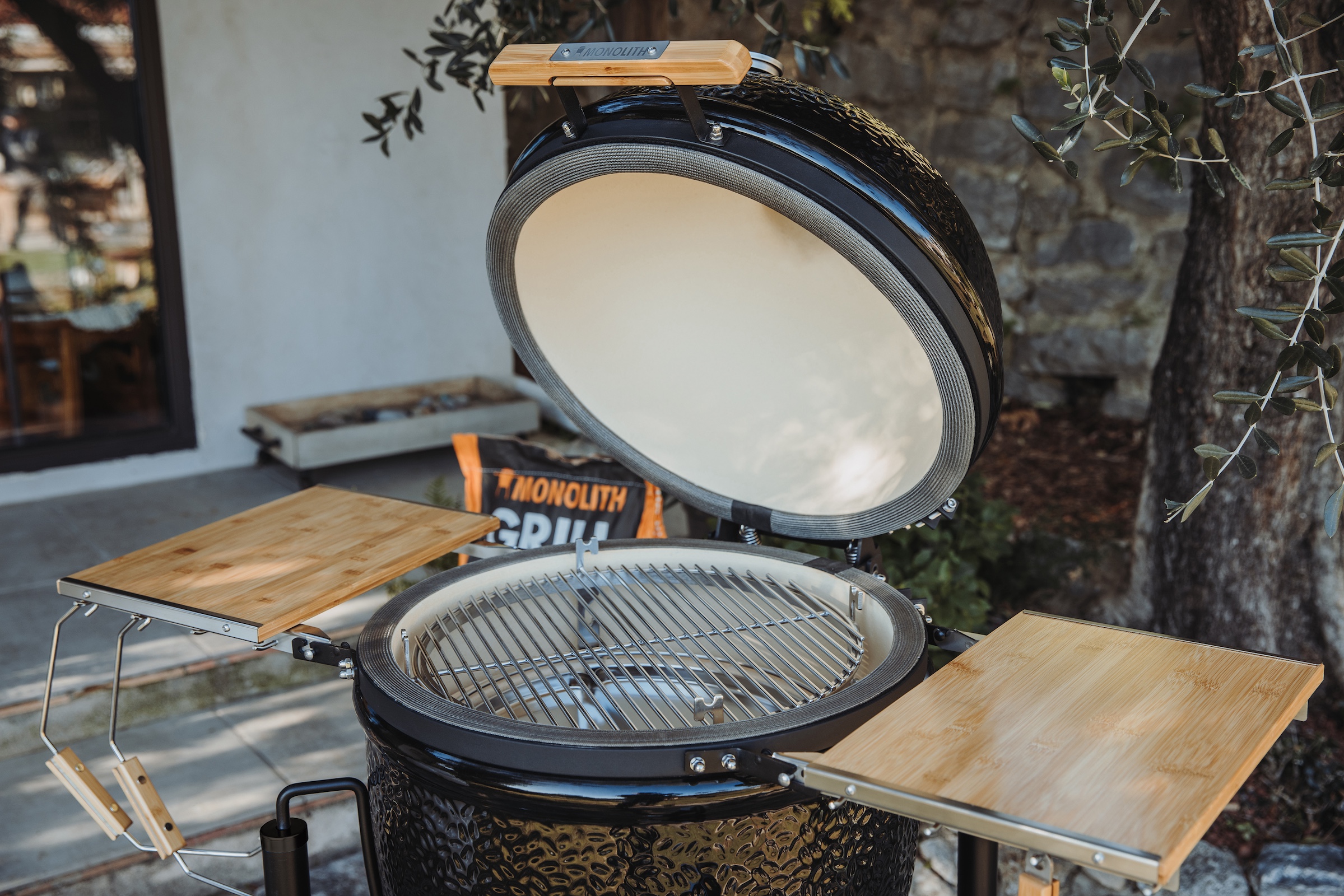 Monolith Keramikgrill MONOLITH ONE.55 mit Gestell und Seitentische 201000.55