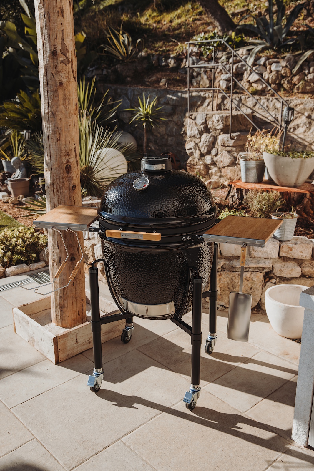 Monolith Keramikgrill MONOLITH ONE.66 mit Gestell und Seitentische 201000.66