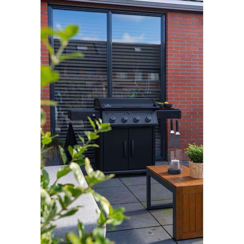 Napoleon Phantom Rogue PRO 30 Plancha Gasgrill Mattschwarz 4 Brenner RP30FTPK-DE-PHM
